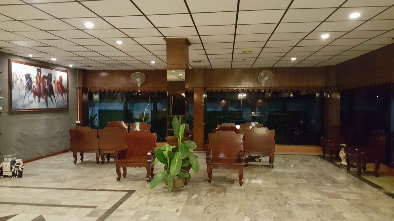 Nora Bukit Hotel Phuket Esterno foto